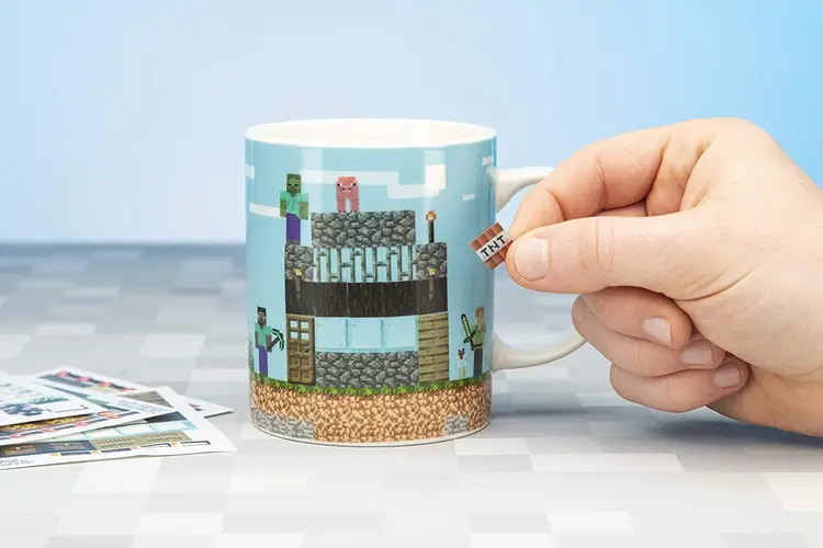 Paladone Minecraft Build a Level Mug Cup